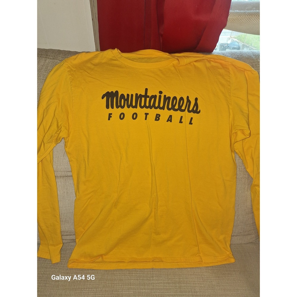 A2. Mountaineers Football Long Sleeve T-Shirt Yellow Graphic Crewneck Top Womens